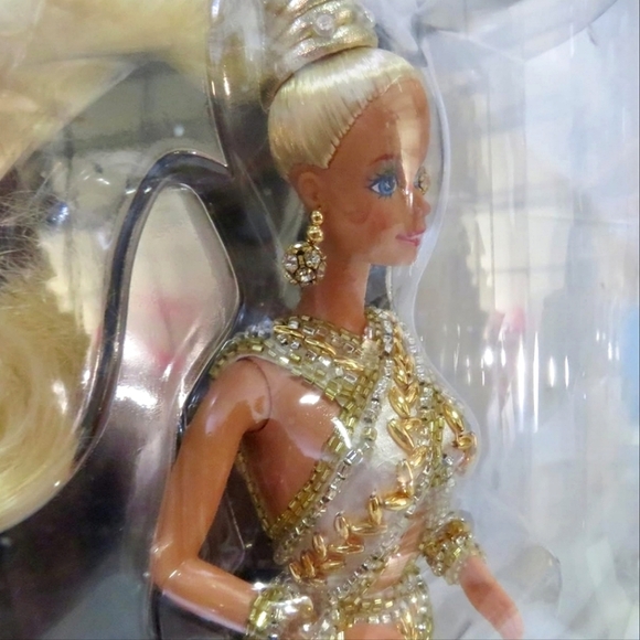 NRFB Bob Mackie Gold Barbie Doll Display Case Collectible NIB - Picture 4 of 6